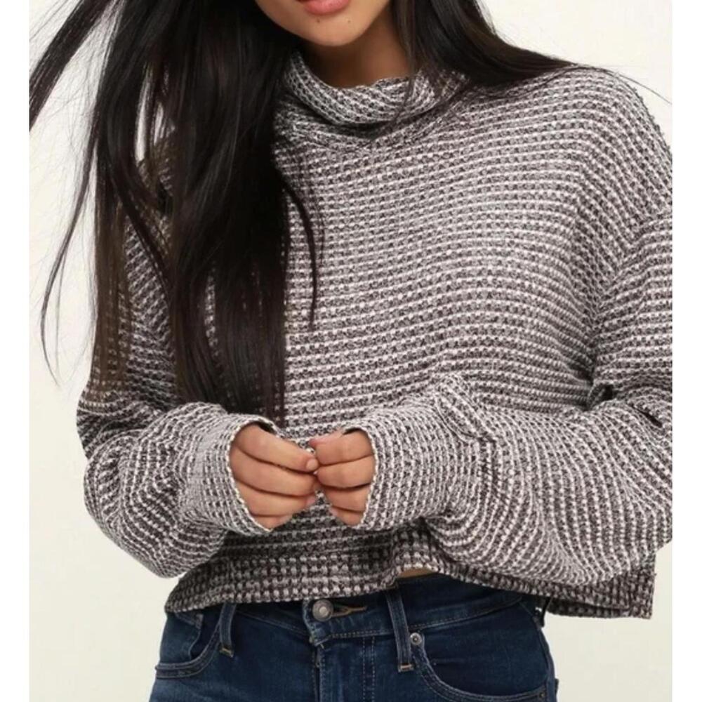 Free People Burgundy Waffle Mock Neck Thermal Crop Top - Size - Small